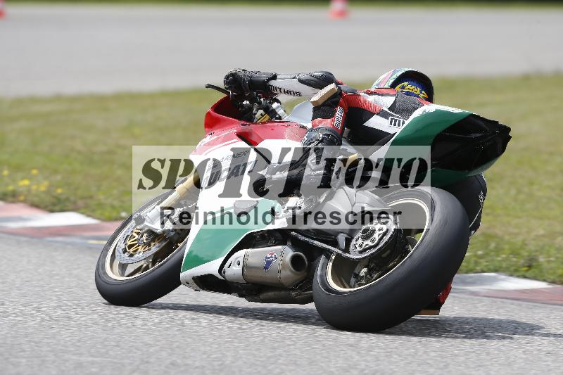 /24 08.06.2025 TZ Motorsport ADR/Gruppe gelb/77